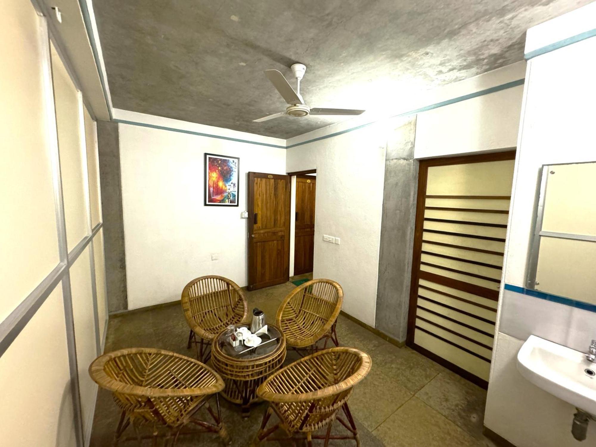 Hotel Du Palais - Auroville Beach Puducherry Zewnętrze zdjęcie
